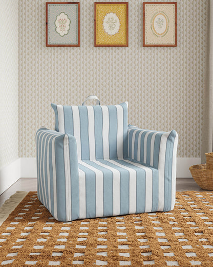 Le fauteuil Hug Mini en sergé