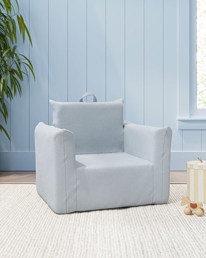 Le fauteuil Hug Mini en sergé