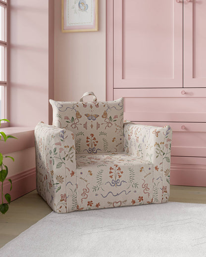 Le fauteuil Hug Mini en sergé