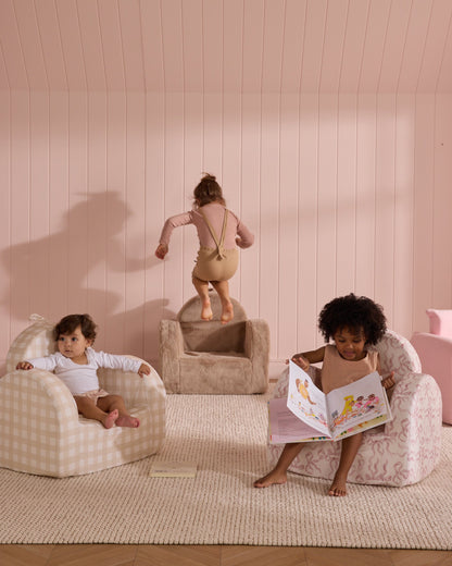 La mini-chaise Hop en sergé